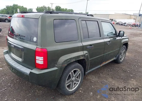 2008 Jeep Patriot Sport from USA, damaged, VIN 1J8FF28W78D771999